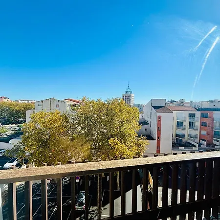 Appartement T2 4 Couchages Centre Port Du Cap D'agde , Climatisation , Piscine