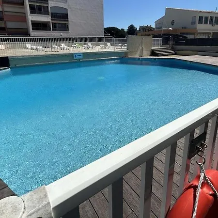 T2 4 Couchages Centre Port Du Cap D'agde , Climatisation , Piscine